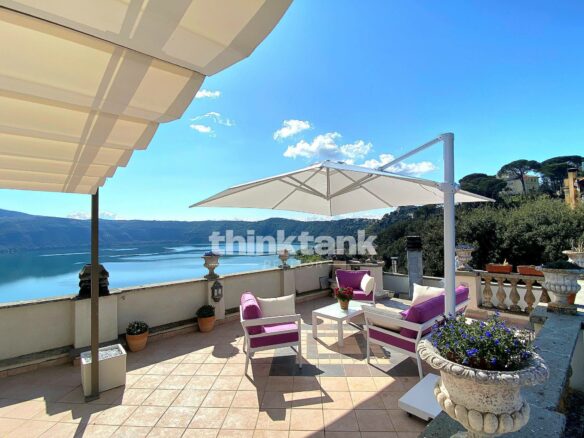 Luxury Apartment In Castel Gandolfo With Lake View, 130 Sq M Terrace, And Private Garden