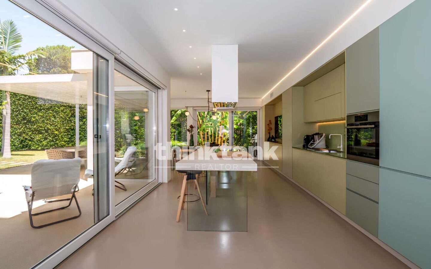 Newly Built Semi-detached Villa In Marina Di Ragusa, 800 Meters From The Sea.