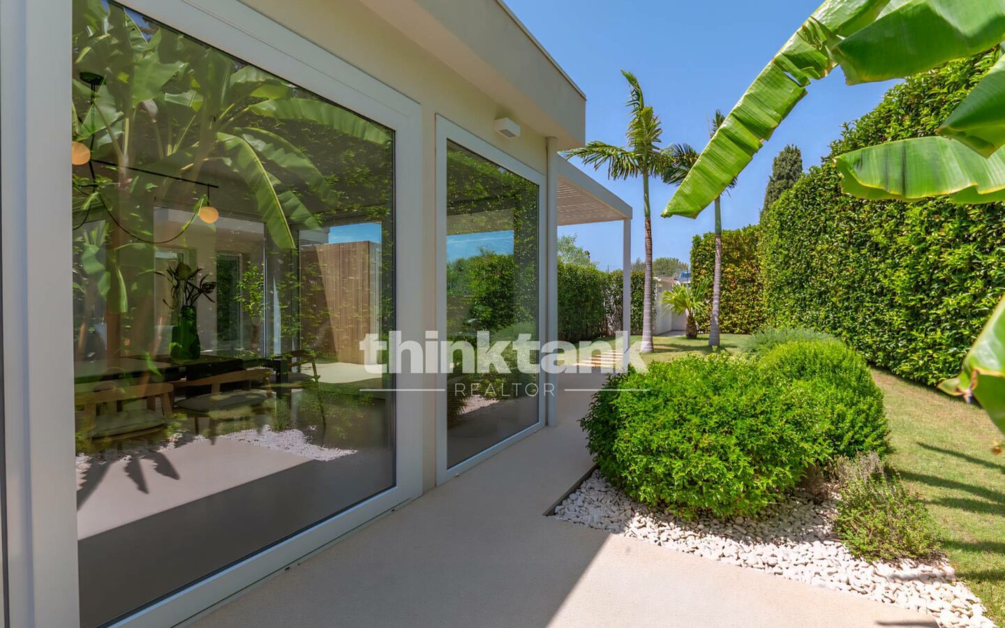 Newly Built Semi-detached Villa In Marina Di Ragusa, 800 Meters From The Sea.