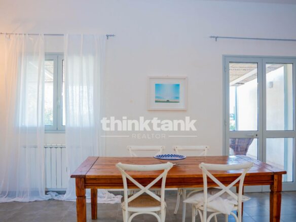 Prestigious Villa In The Modica Countryside, 10 Minutes From Pozzallo