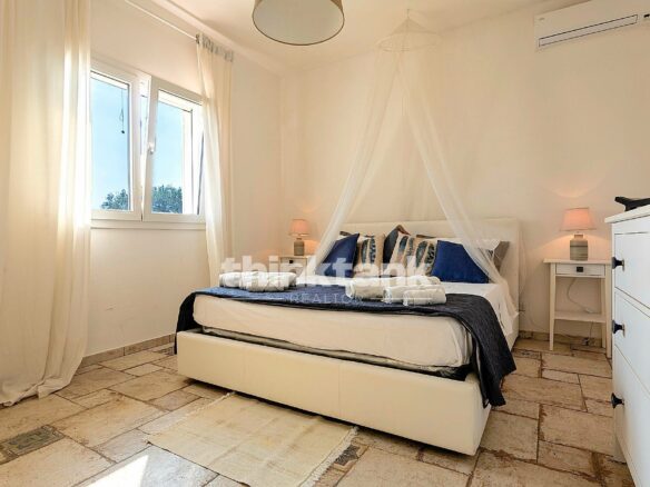 Villa In Santa Maria Del Focallo (ispica) With Pool, A Short Walk From The Sea