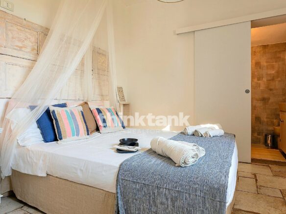 Villa In Santa Maria Del Focallo (ispica) With Pool, A Short Walk From The Sea
