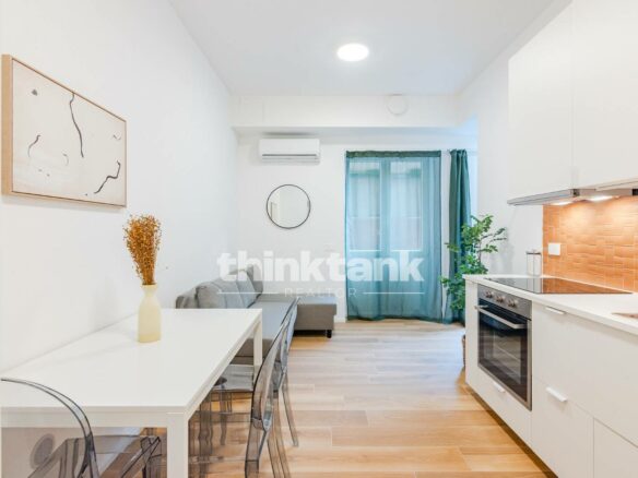 Renovated And Furnished Two-room Apartment In Milan – Ideal For A High-yield Investment