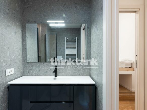 Renovated And Furnished Two-room Apartment In Milan – Ideal For A High-yield Investment