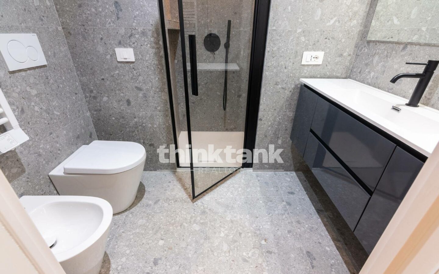Renovated And Furnished Two-room Apartment In Milan – Ideal For A High-yield Investment