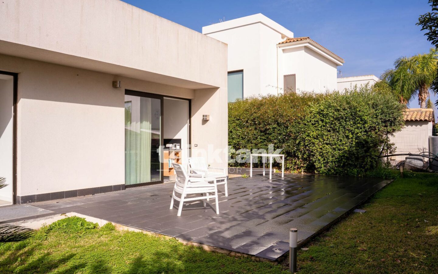 Luxury Villa With Pool In Syracuse – Contrada Isola.