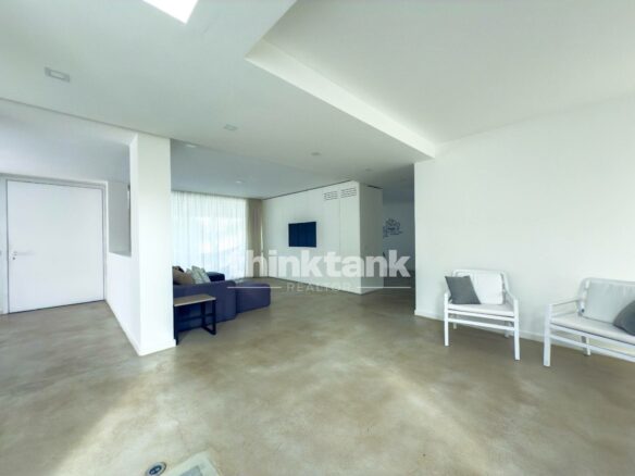Luxury Villa With Pool In Syracuse – Contrada Isola.