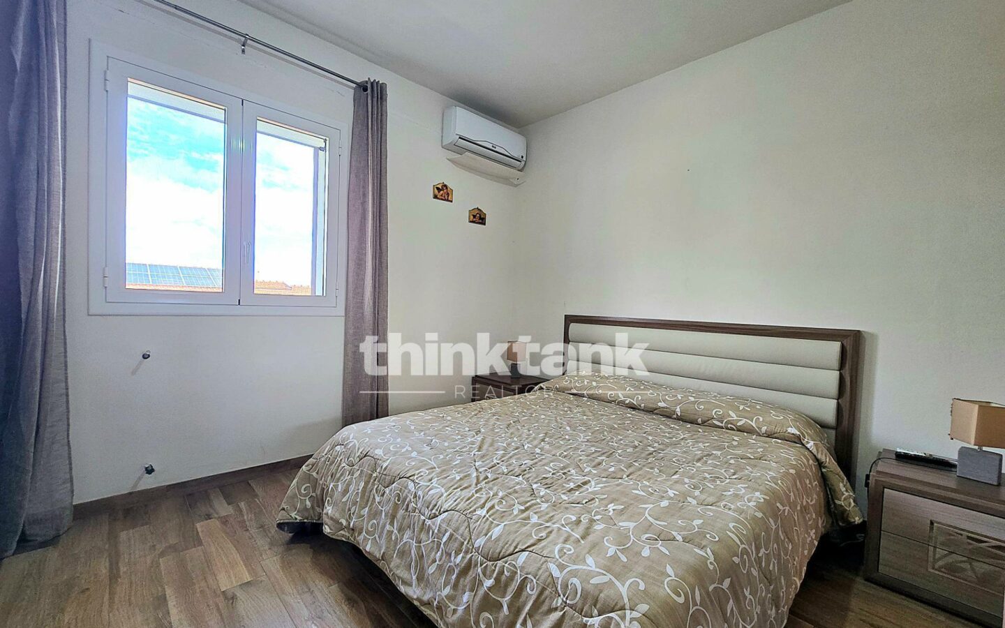 Semi-detached House In Marina Di Ragusa With Sea Views, Garden, And Panoramic Terrace.