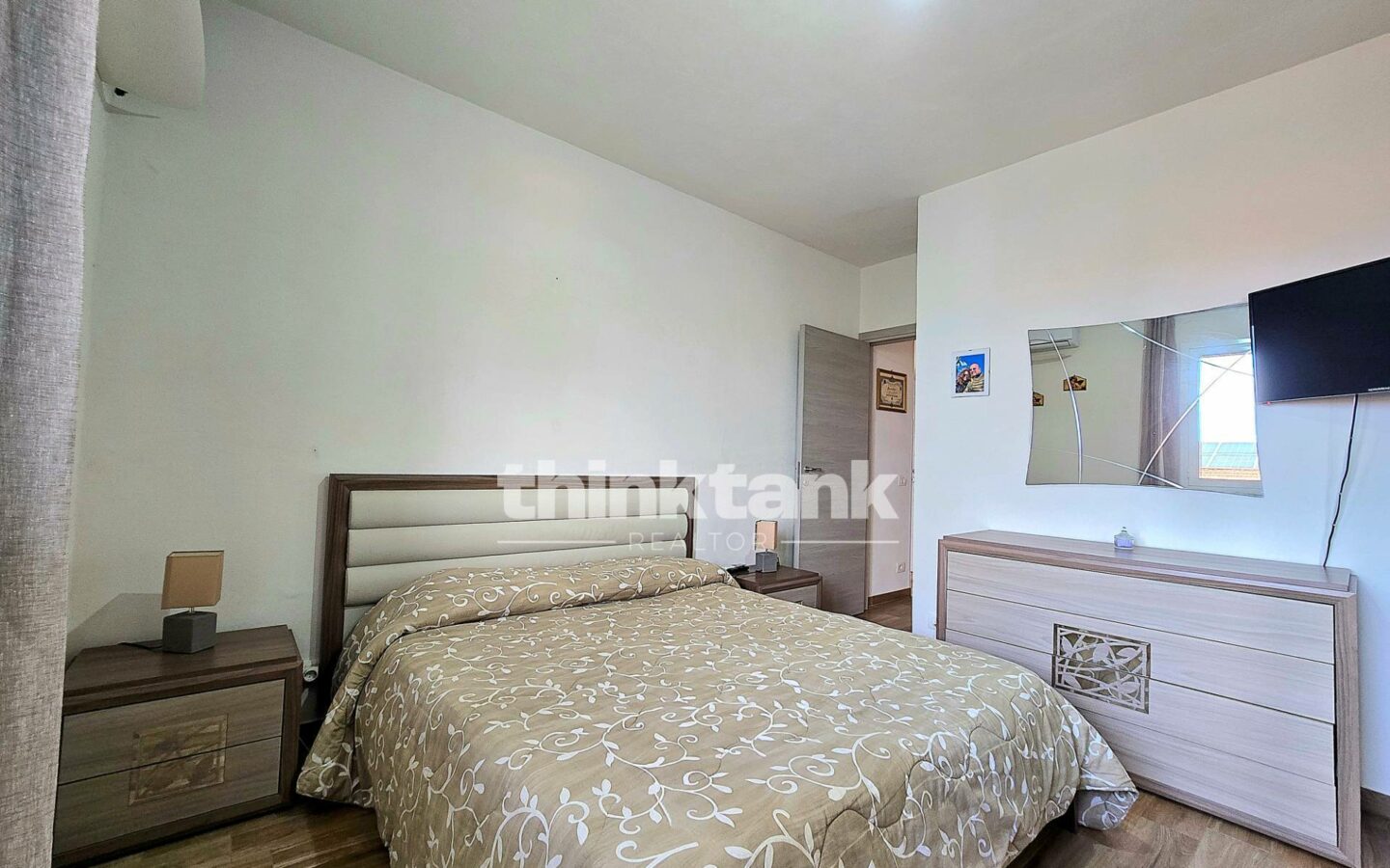 Semi-detached House In Marina Di Ragusa With Sea Views, Garden, And Panoramic Terrace.