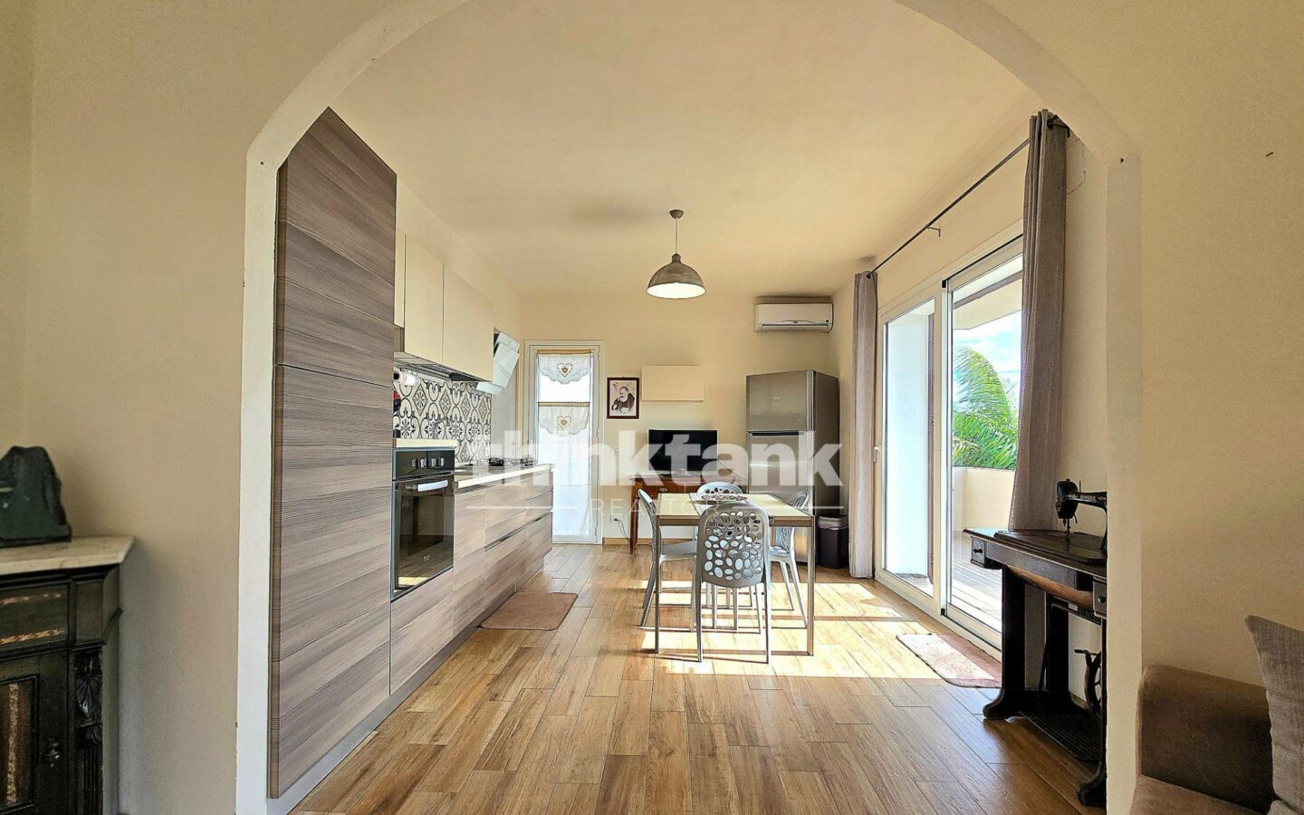 Semi-detached House In Marina Di Ragusa With Sea Views, Garden, And Panoramic Terrace.