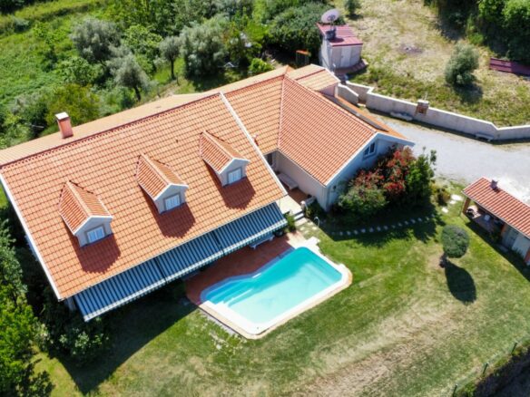 Casa T7 Com Piscina E Vistas Deslumbrantes – Ponte Da Barca – Portugal
