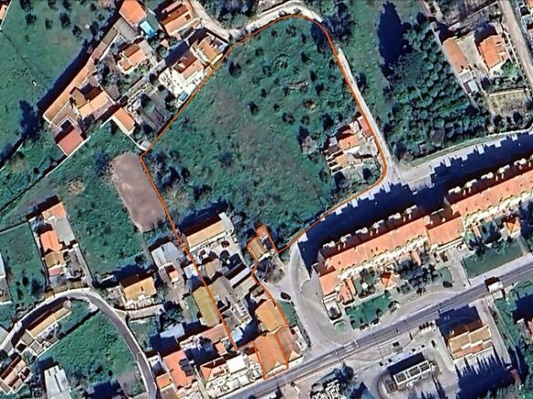 Terreno à Venda Em Cabanas-portugal / Excellent Plot Of Land For Sale In Cabanas-portugal