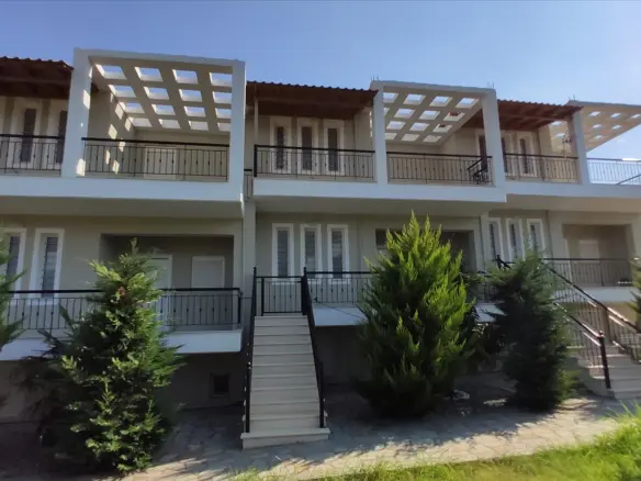 Detached House In Poligiros, Greece (360 M²)