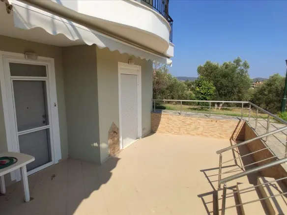 Detached House In Poligiros, Greece (360 M²)