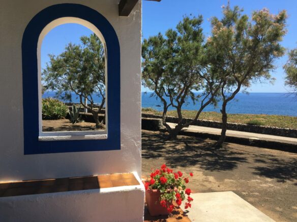 Located On The Enchanting Island Of Linosa, A Complex Of 4 Villas Is On Cala Pozzolana Di Levante.