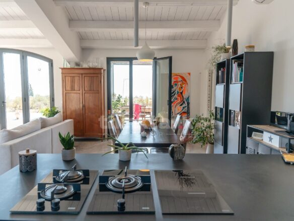 We Offer A Villa Located In The Quiet And Panoramic Bochini District Of Avola.