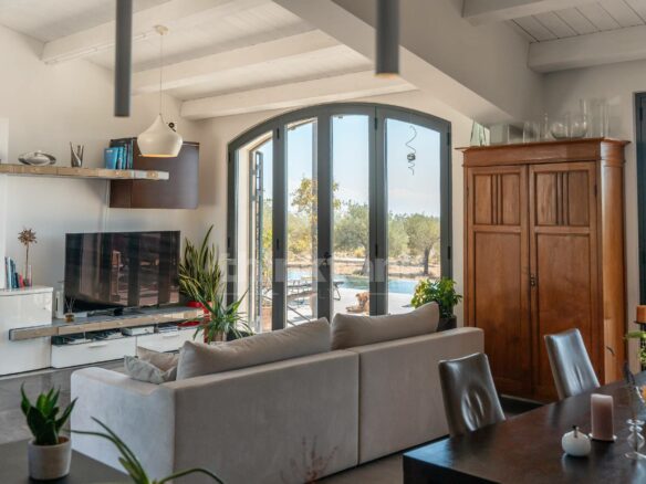 We Offer A Villa Located In The Quiet And Panoramic Bochini District Of Avola.