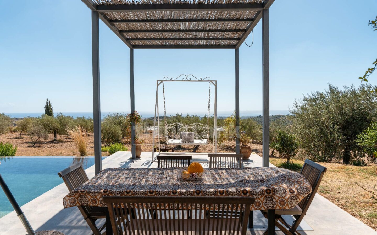 We Offer A Villa Located In The Quiet And Panoramic Bochini District Of Avola.