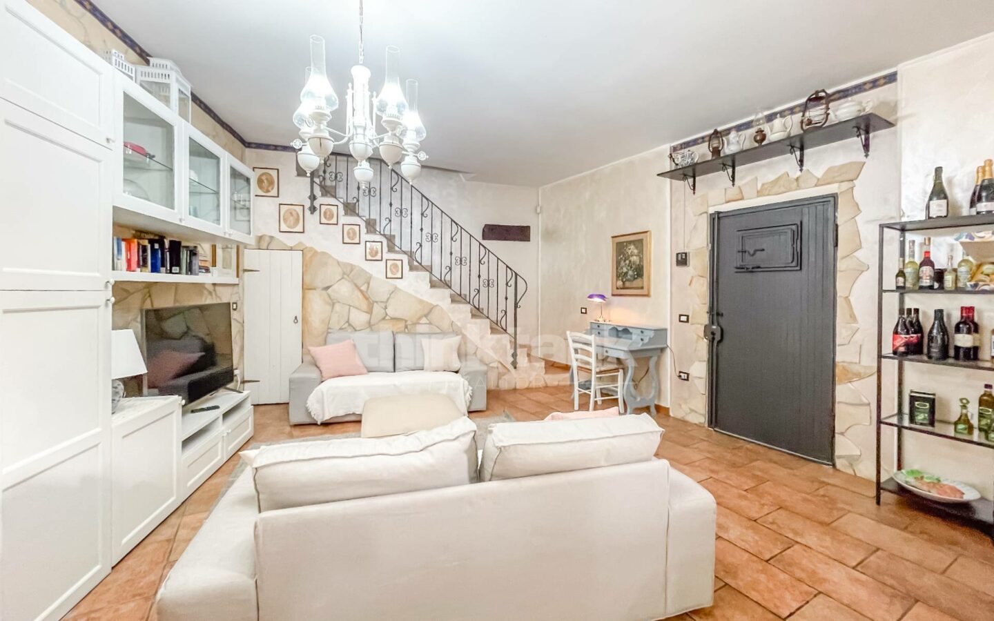 This Typical Sicilian Villa, Located In The Countryside Of Avola.