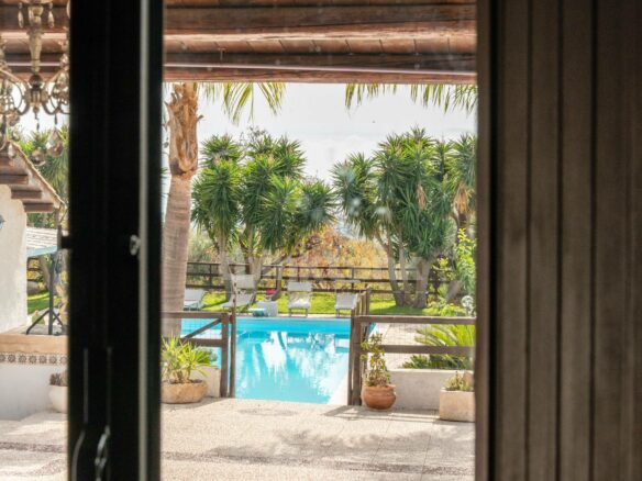 This Typical Sicilian Villa, Located In The Countryside Of Avola.