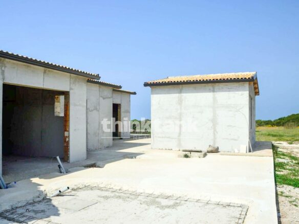 Villa To Renovate With Sea View – Costa Dell’ambra, Pachino