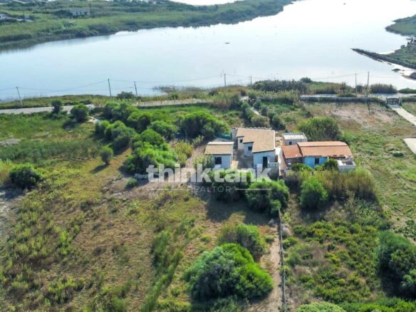 Villa To Renovate With Sea View – Costa Dell’ambra, Pachino