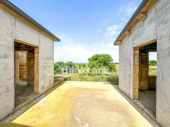 Villa To Renovate With Sea View – Costa Dell’ambra, Pachino