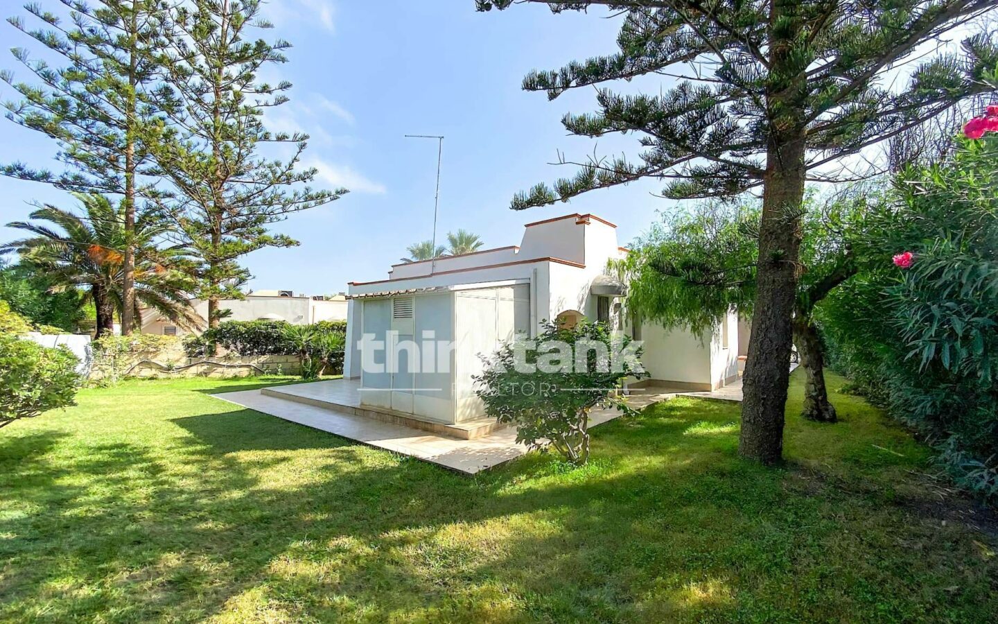 Seafront Villa In San Lorenzo, Noto – With Garden And Direct Access To The Sea