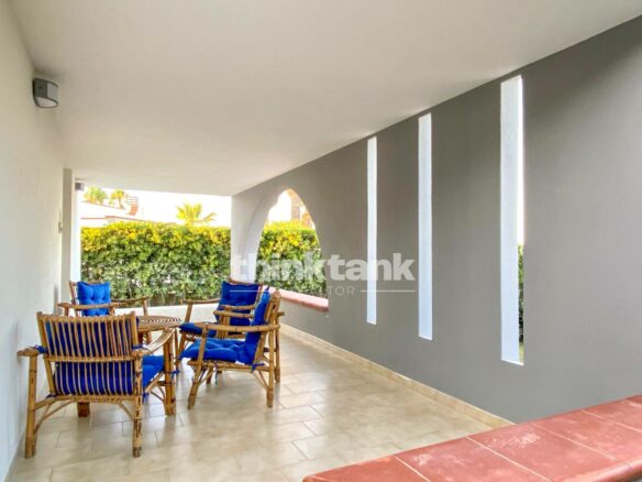 Seafront Villa In San Lorenzo, Noto – With Garden And Direct Access To The Sea