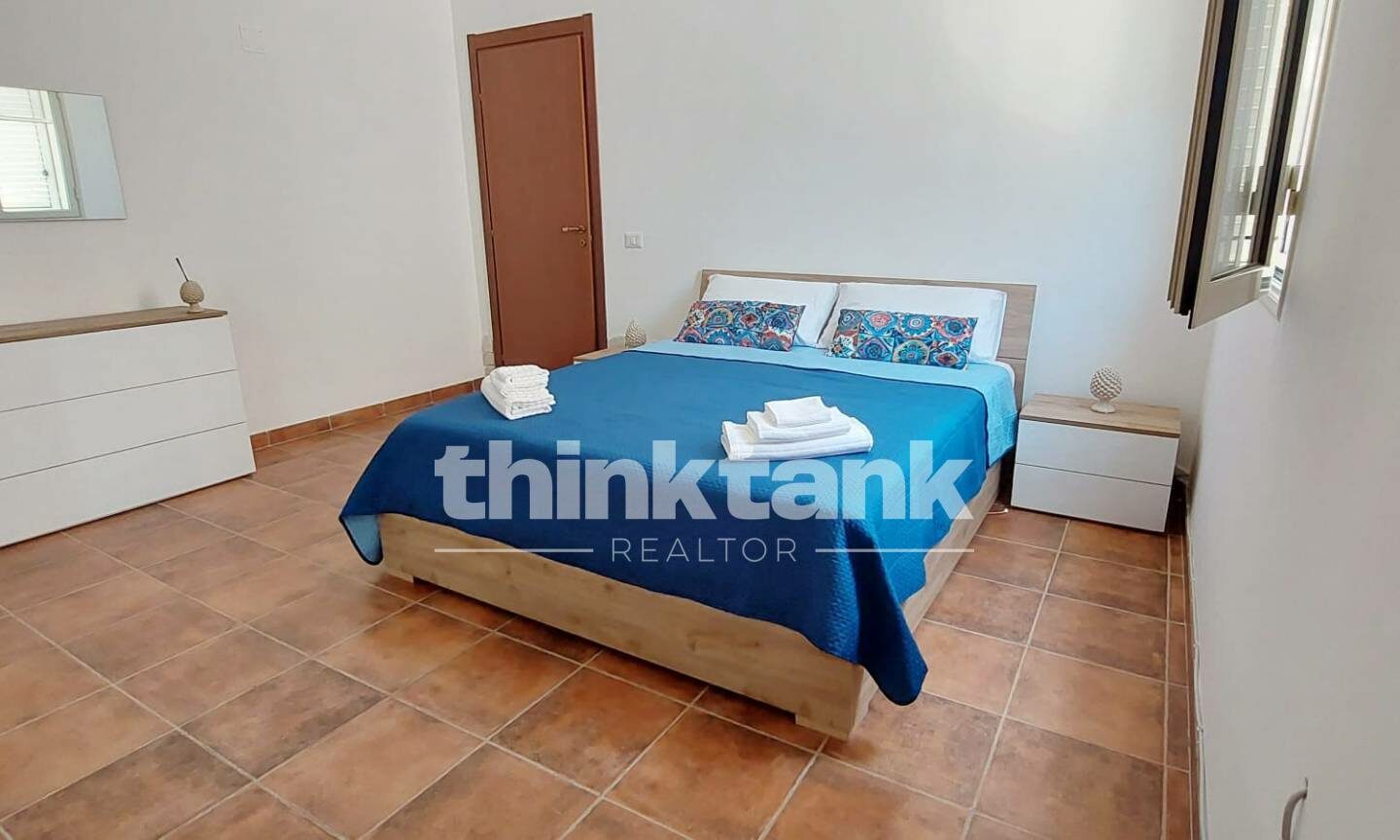 Sea View Villa In Fontane Bianche, Syracuse – 220 M² On Two Levels, 800 M² Land, High Profitability