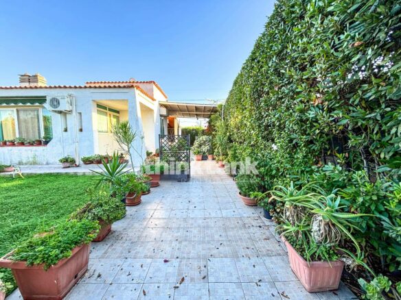 Villa In Fontane Bianche, Syracuse, In The Selenia Residence – Ideal Opportunity To Live Or Invest Near The Sea