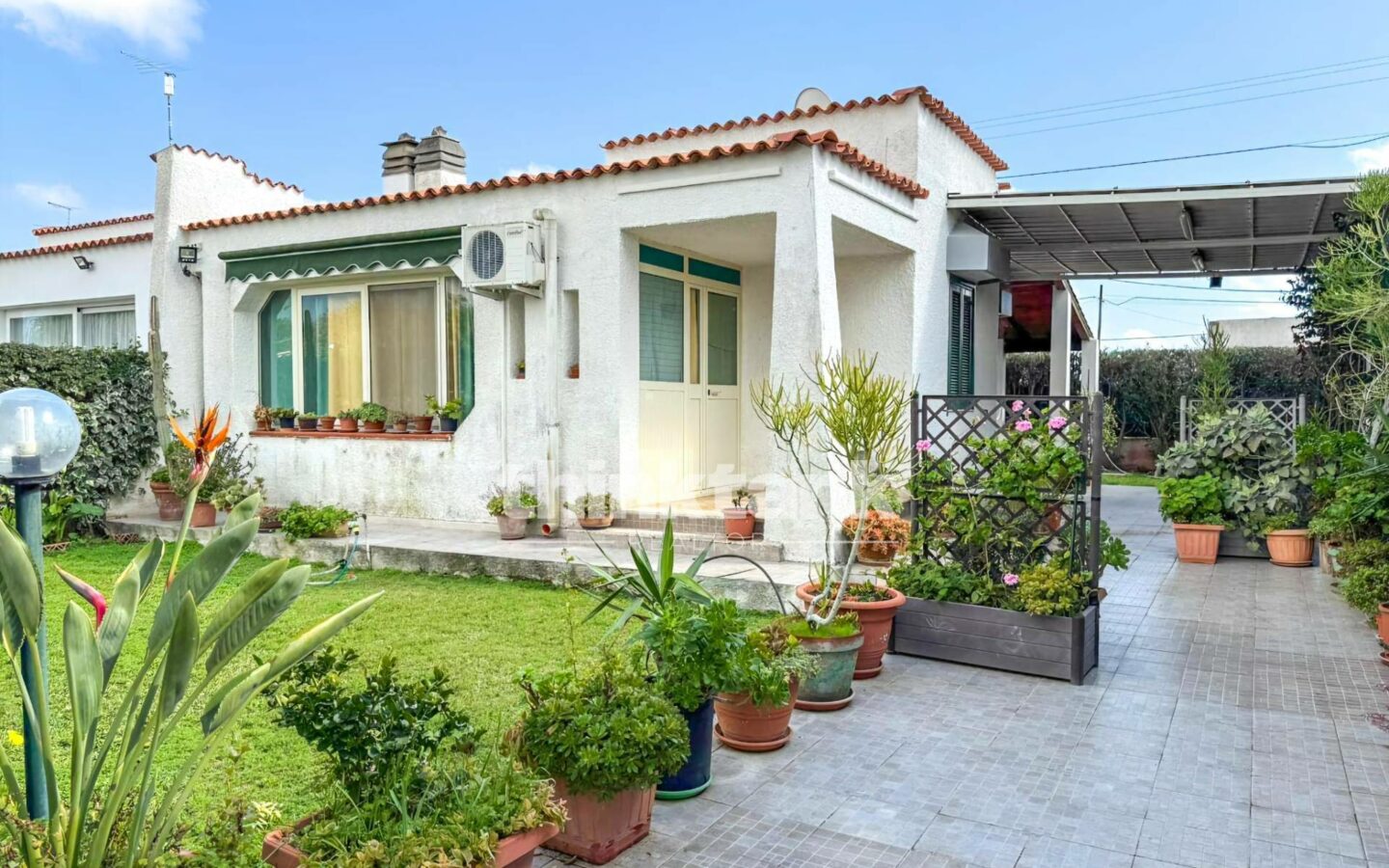 Villa In Fontane Bianche, Syracuse, In The Selenia Residence – Ideal Opportunity To Live Or Invest Near The Sea