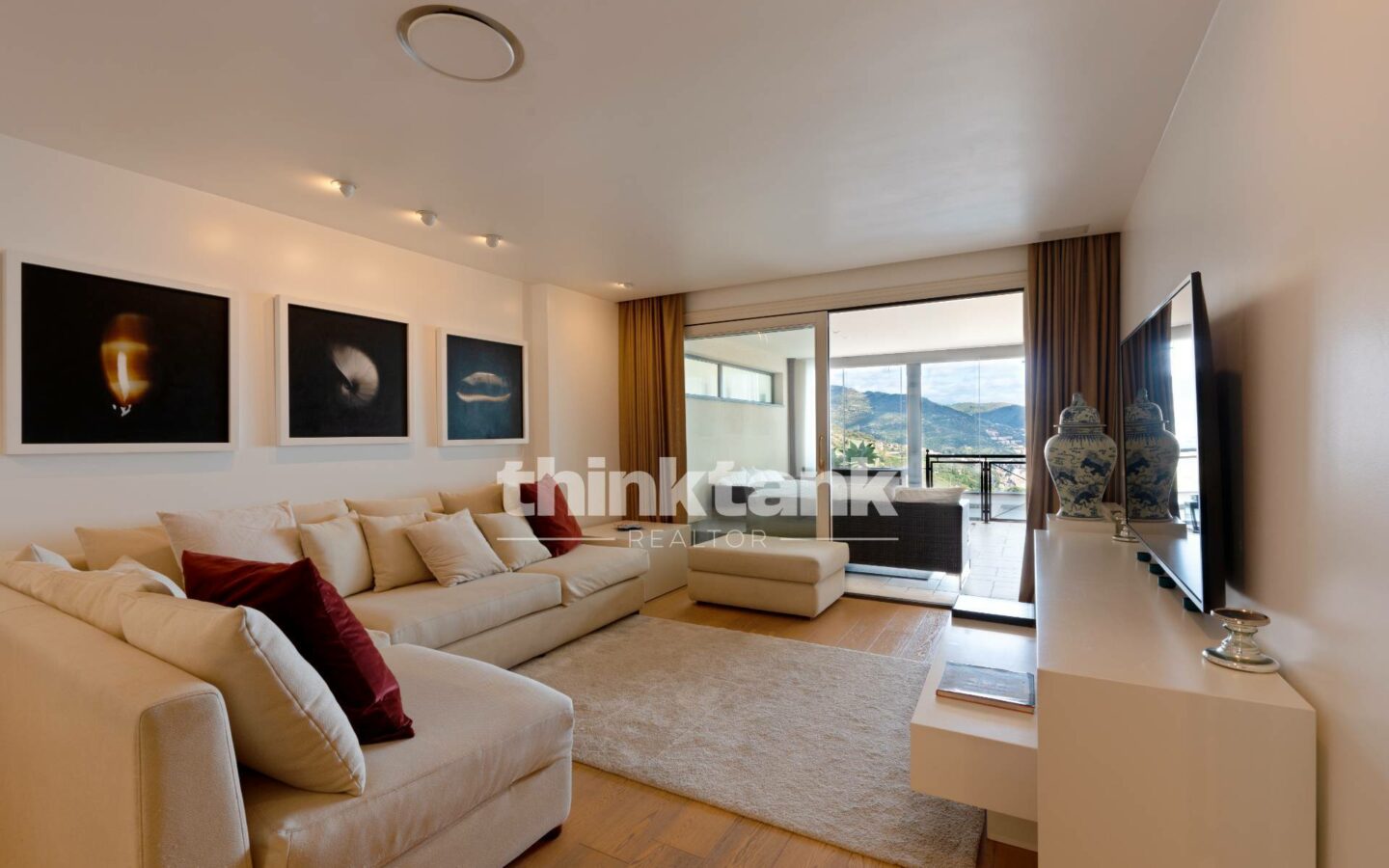 Taormina – Apartment With Panoramic Terrace, Parking Space, And Infinity Pool