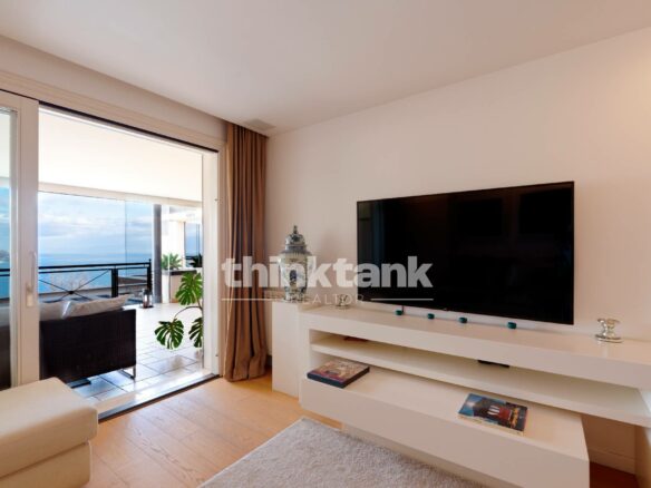 Taormina – Apartment With Panoramic Terrace, Parking Space, And Infinity Pool