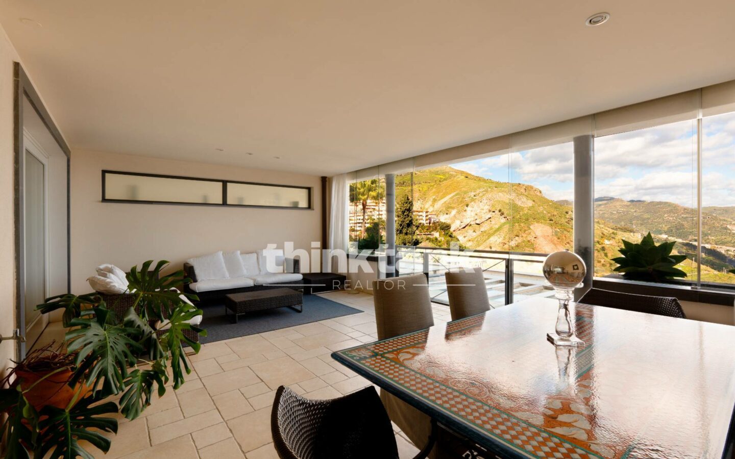 Taormina – Apartment With Panoramic Terrace, Parking Space, And Infinity Pool