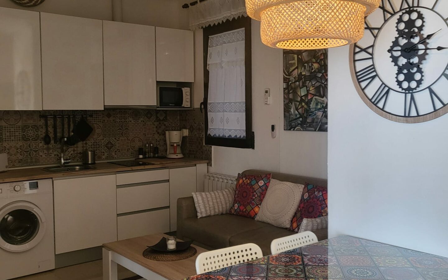 Two Independent Apartments For Sale In Madrid – Francisco Silvela Street