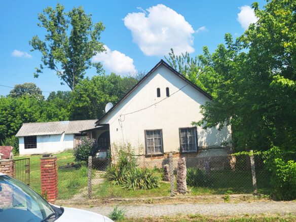 Below Market Price Rural Home With Land