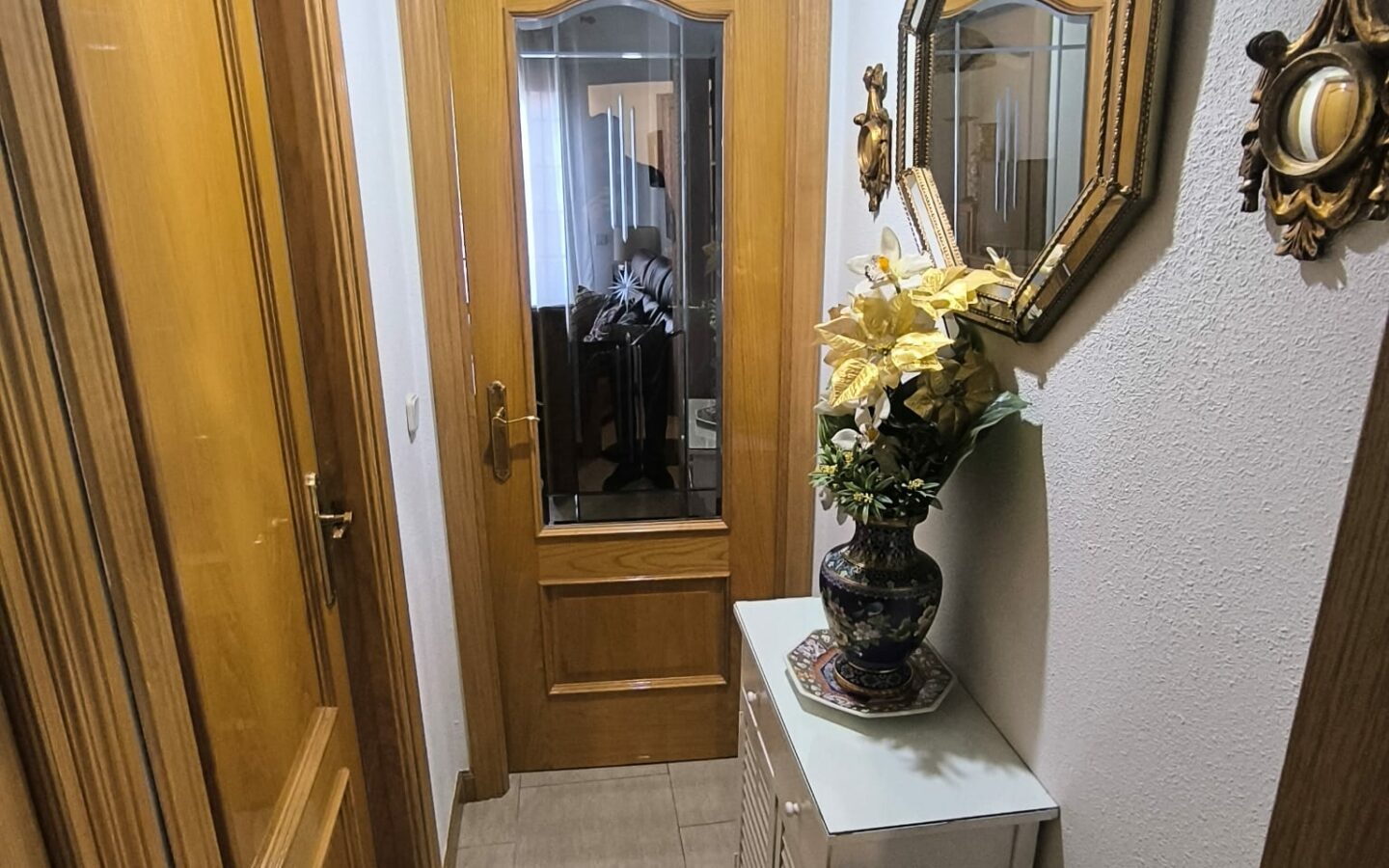 Two Independent Apartments For Sale In Madrid – Francisco Silvela Street