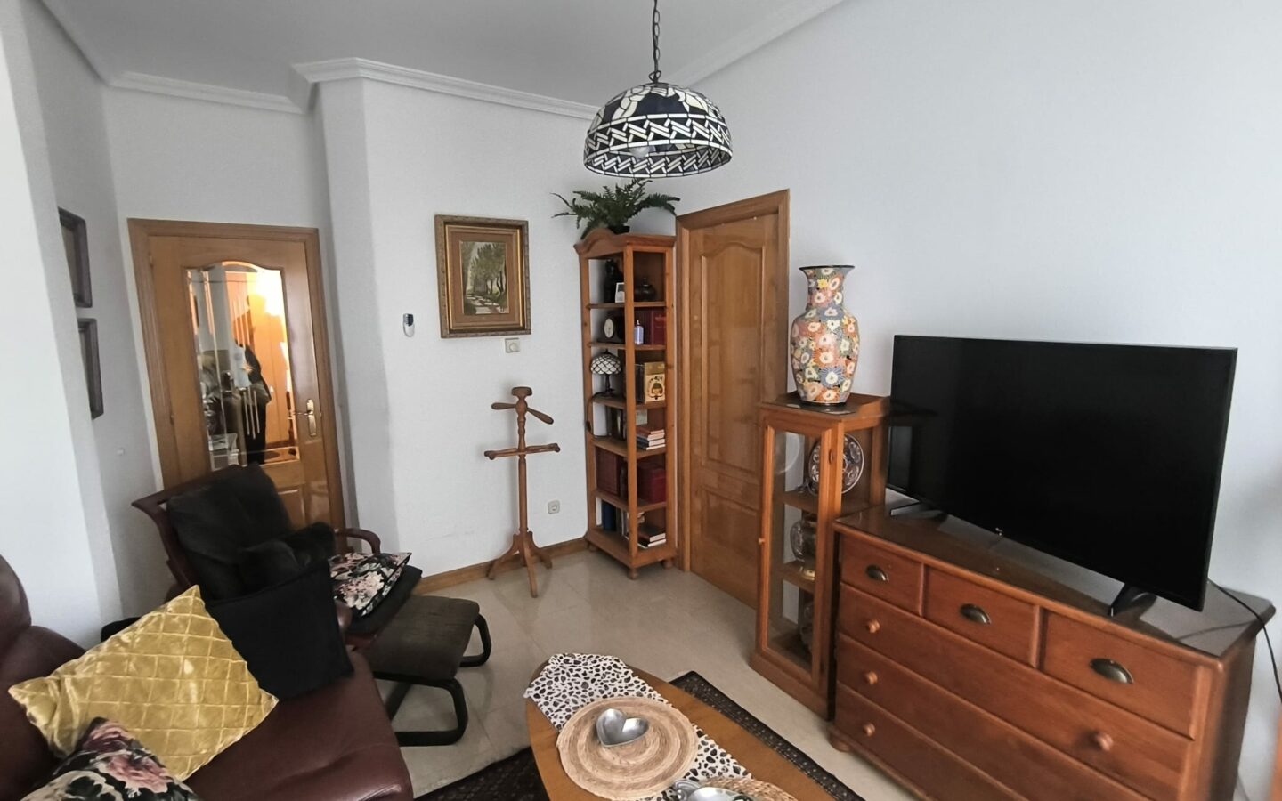 Two Independent Apartments For Sale In Madrid – Francisco Silvela Street