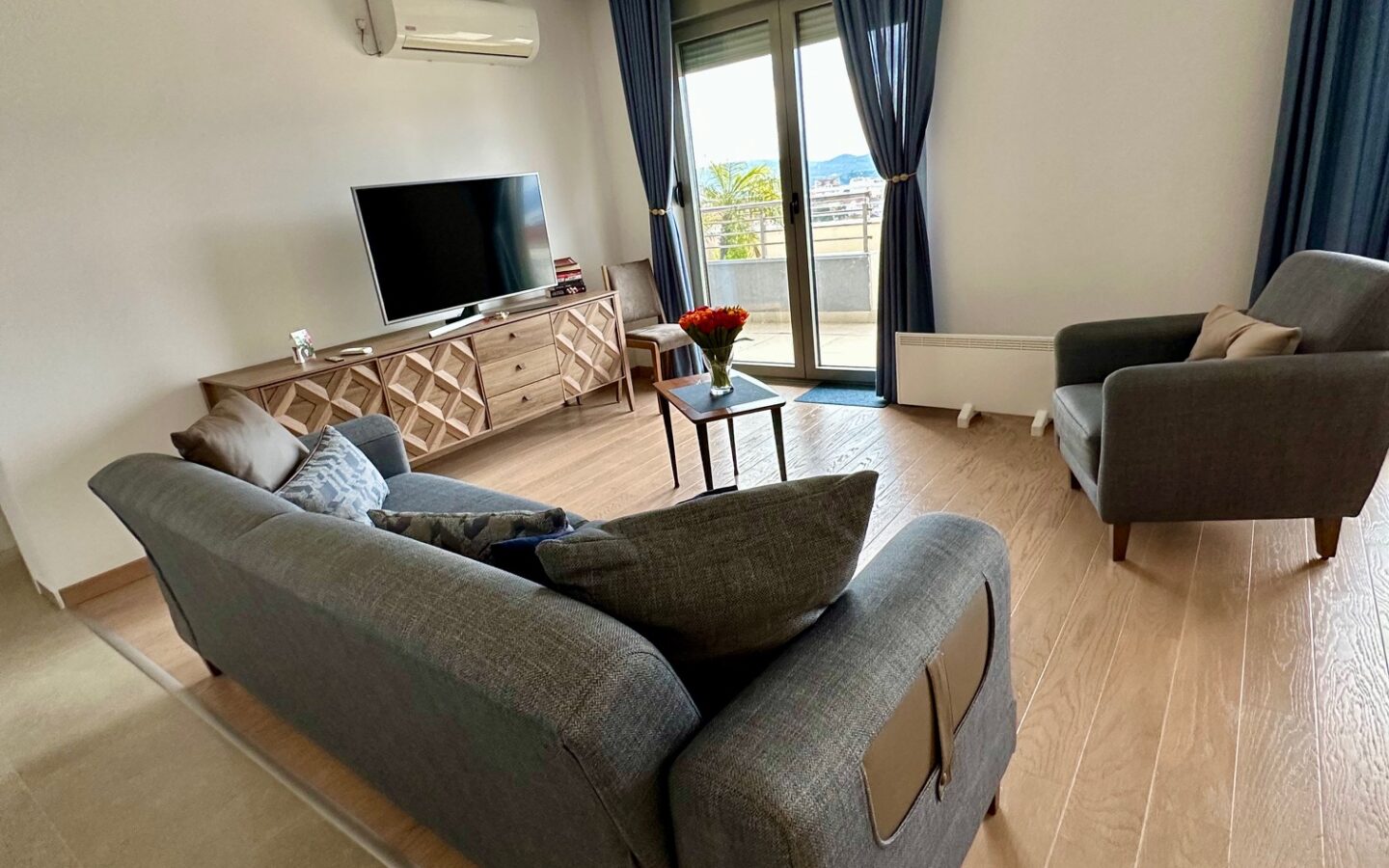 Montenegro, Tivat – Panoramic Sea View Apartment, Steps From Porto Montenegro Marina