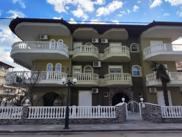 14-bedroom Hotel In Katerini, Greece (480 M²)