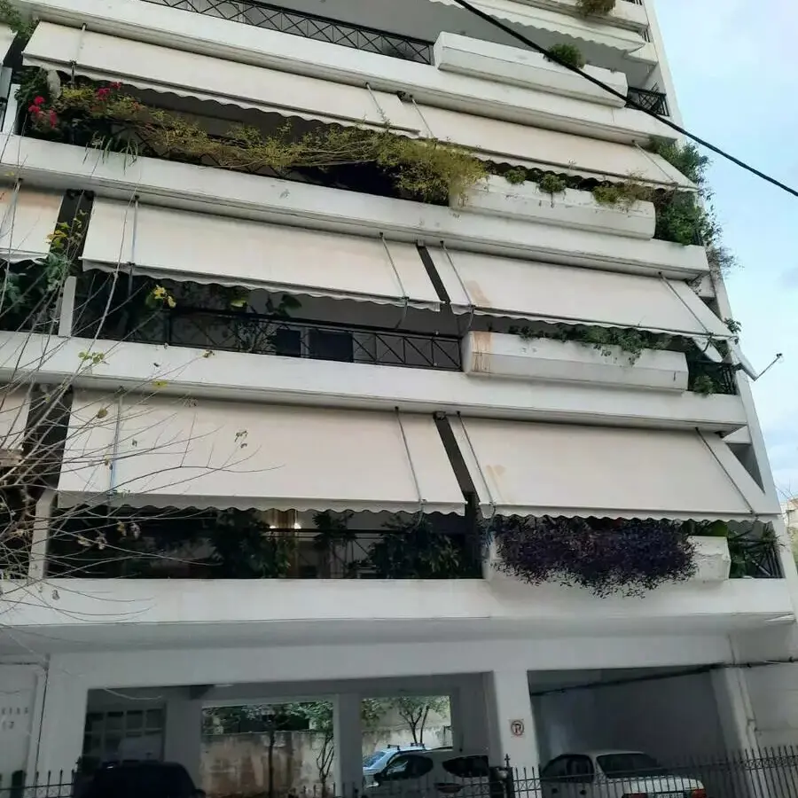 Flat In Greece (73 M²)