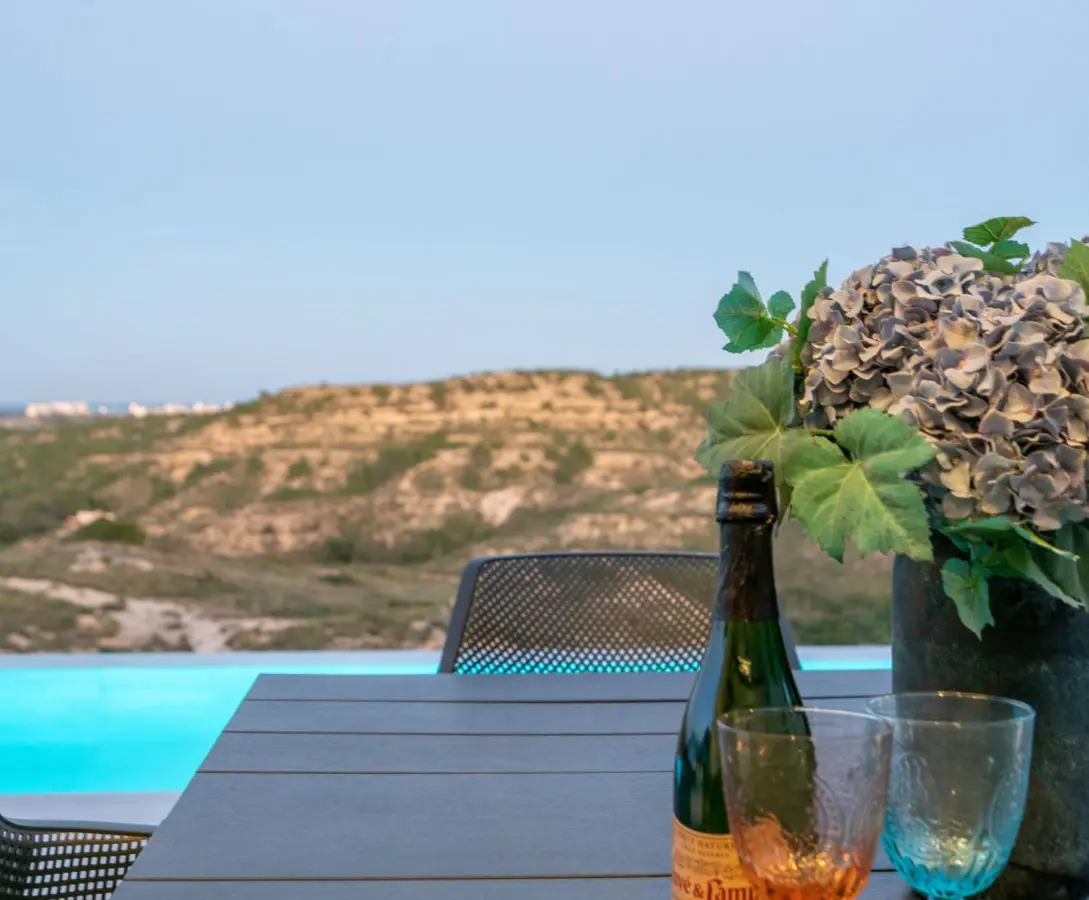 3-bedroom Villa In Rojales, Spain (236 M²)