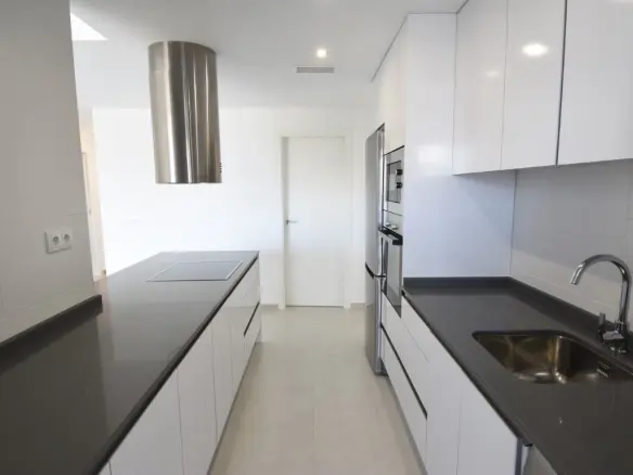 3-bedroom Penthouse In San Miguel De Salinas, Spain (96 M²)