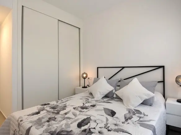 3-bedroom Penthouse In San Miguel De Salinas, Spain (96 M²)