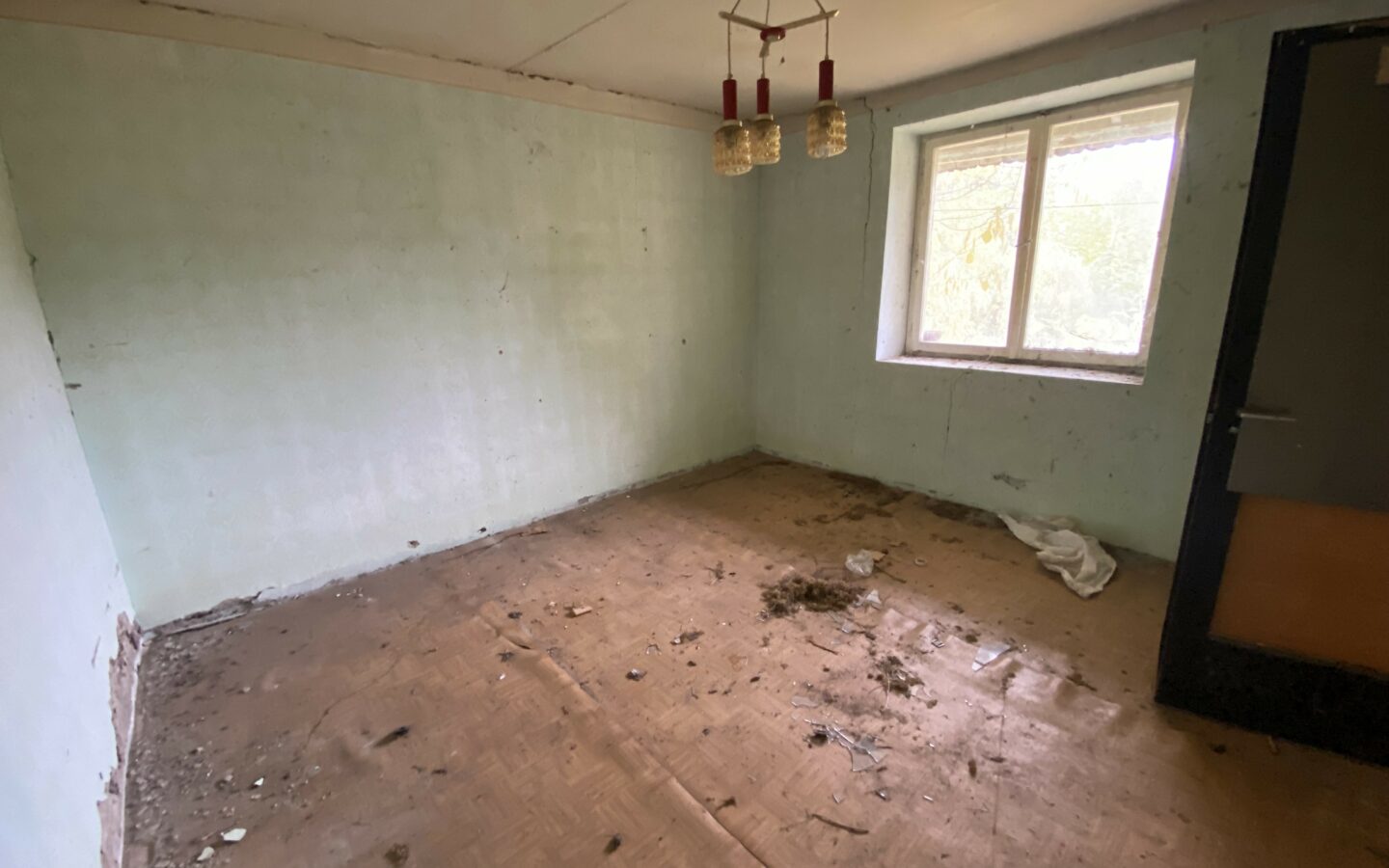 Secluded Rural Adobe House In Forest Setting – Tolna County