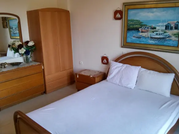 3-bedroom Flat In Easts Olimpos, Greece (99 M²)