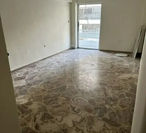 Flat In Greece (67 M²)