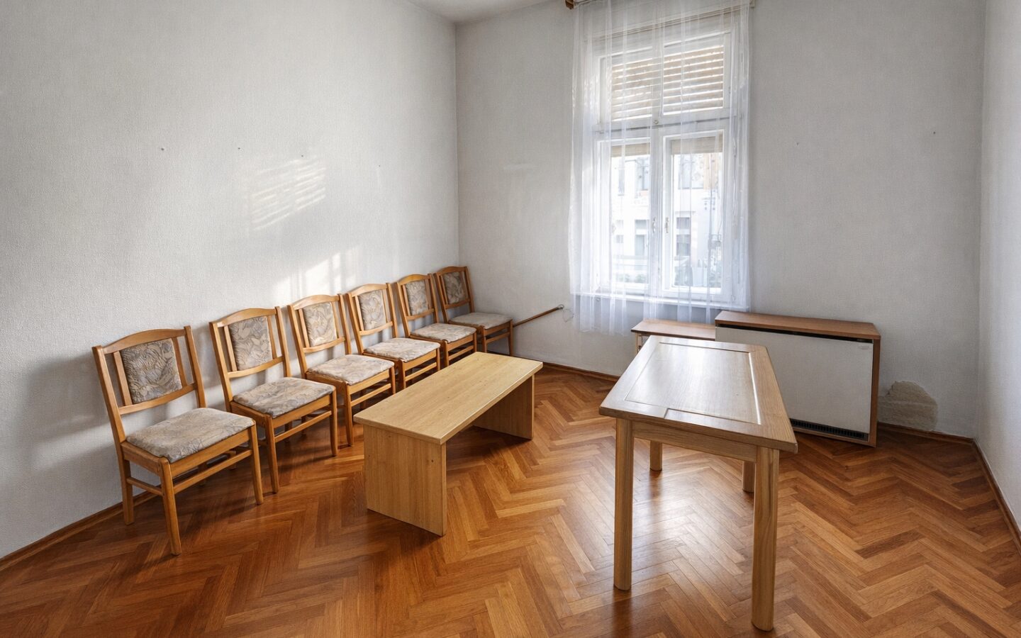 Ground-floor Property With Large Cellar On Corner Plot – Mozsgó