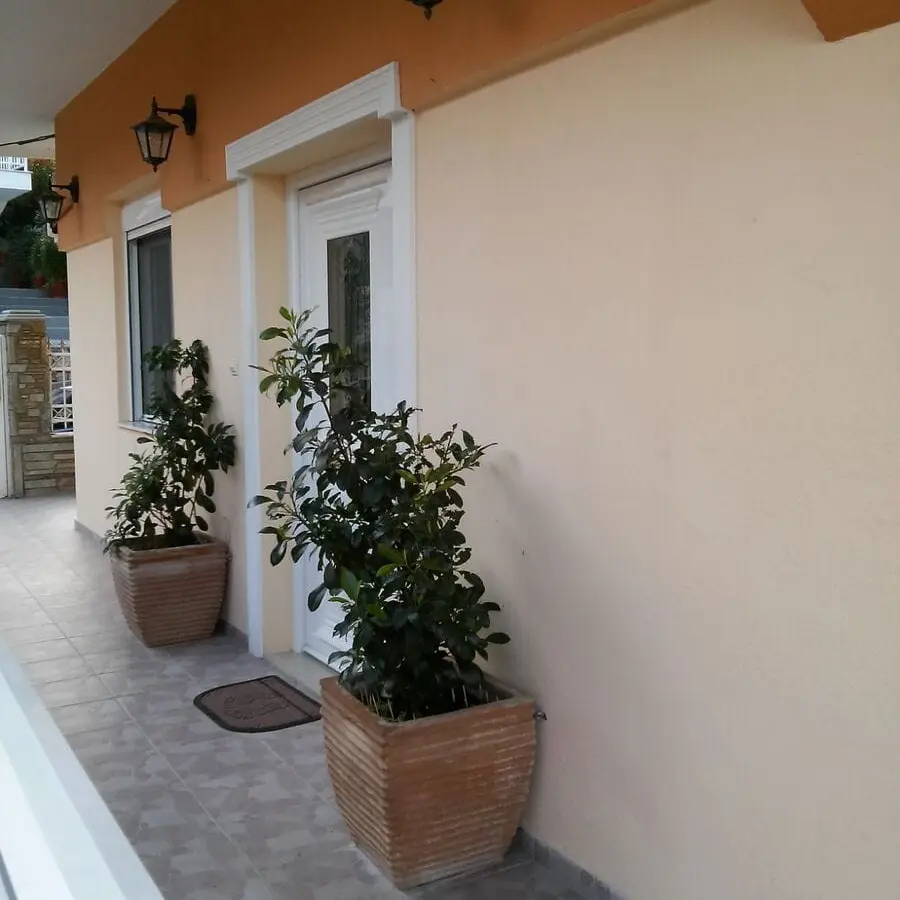 3-bedroom Flat In Easts Olimpos, Greece (99 M²)